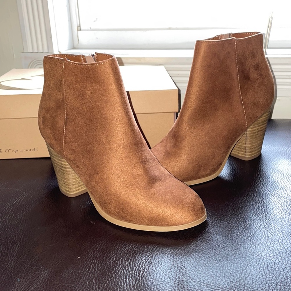 Brown(Chestnut) Booties